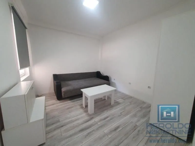 Prodaja, dvosoban stan, 65m², Levač, Jagodina