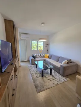 Rent, two bedroom apartment, 70m², City Kvart, Podgorica - image 2