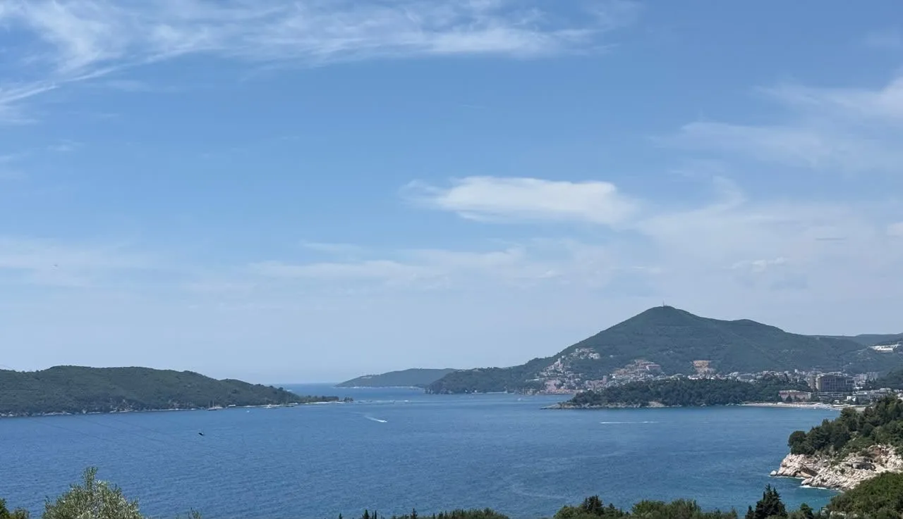 Prodaja, dvosoban stan, 50m², Pržno, Budva