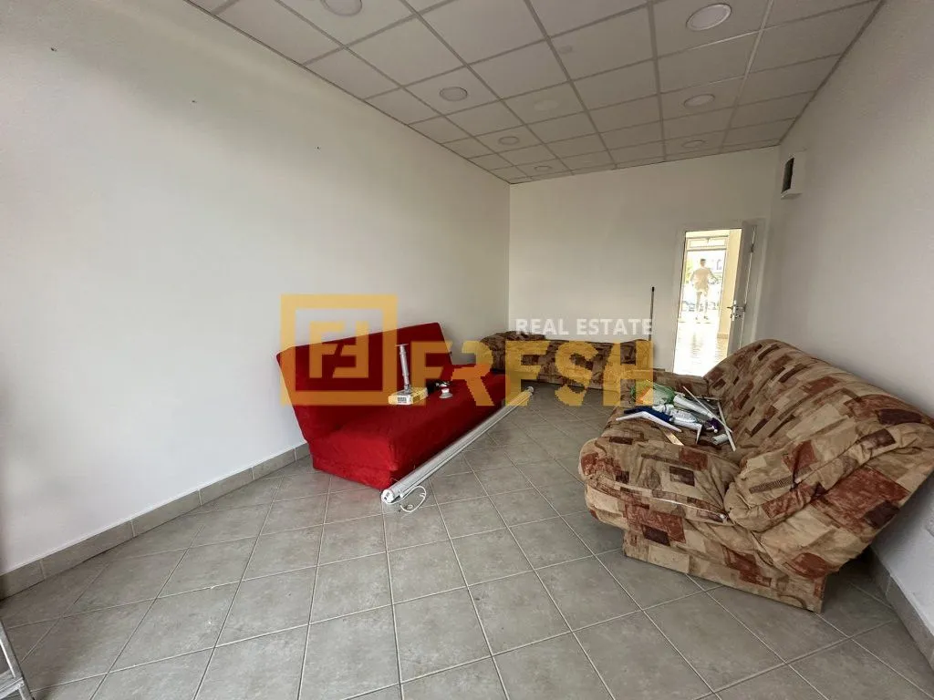 Rent, office space, 90m², Stari Aerodrom, Podgorica