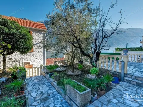 Sale, house, 140m², Muo, Kotor - image 27