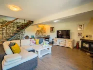 Sale, house, 170m², Milovići, Tivat - image 6