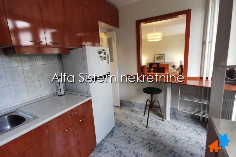 Rent, two bedroom apartment, 60m², Stari Grad, Beograd
