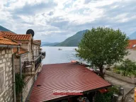 Prodaja, jednosoban stan, 42m², Perast, Kotor - image 1