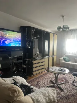 Rent, two bedroom apartment, 78m², Centar, Bar - image 2