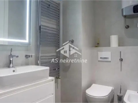 Rent, apartment, 188m², Kalenić Pijaca, Vračar Sve Podlokacije - image 33