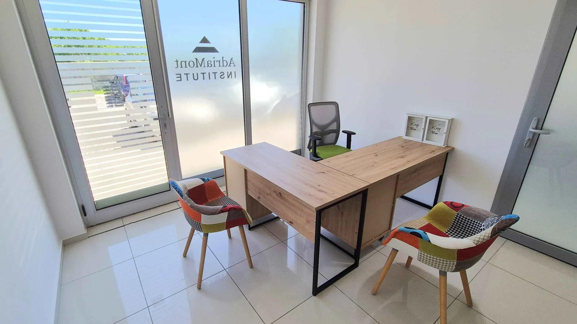 Rent, office space, 190m², City Kvart, Podgorica