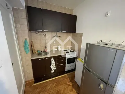 Izdavanje, dvosoban stan, 41m², Stari Grad, Beograd - image 5