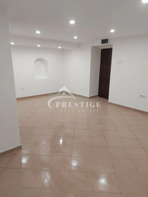 Prodaja, dvosoban stan, 47m², Centar, Podgorica