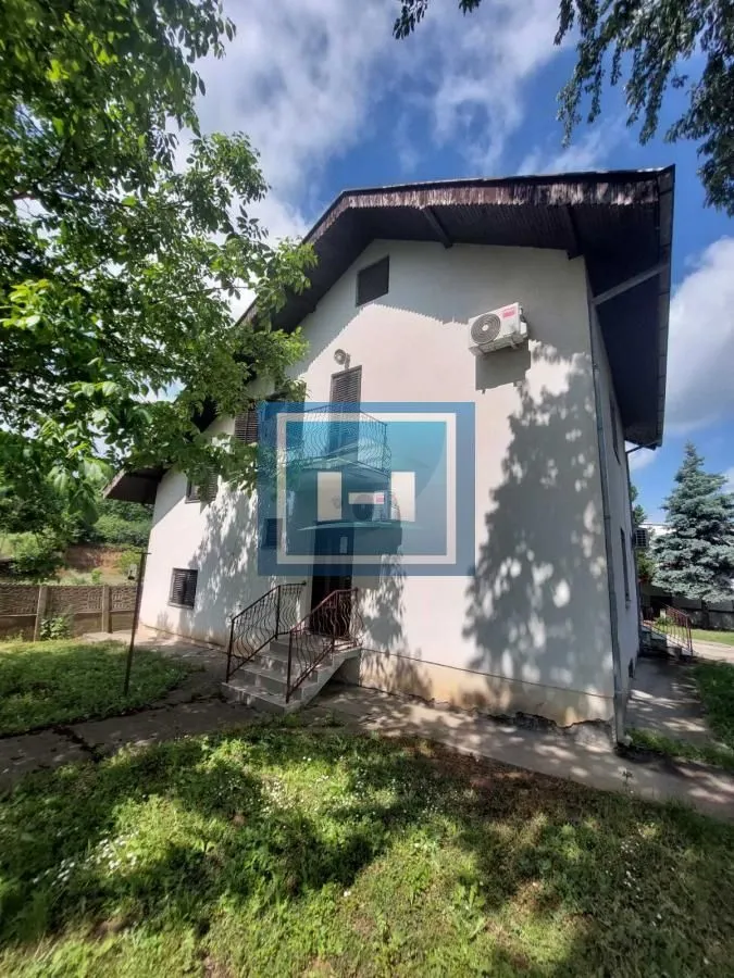 Prodaja, kuća, 158m², Paraćin, Srbija