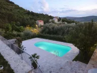 Izdavanje, kuća, 111m², Kavač, Kotor - image 12