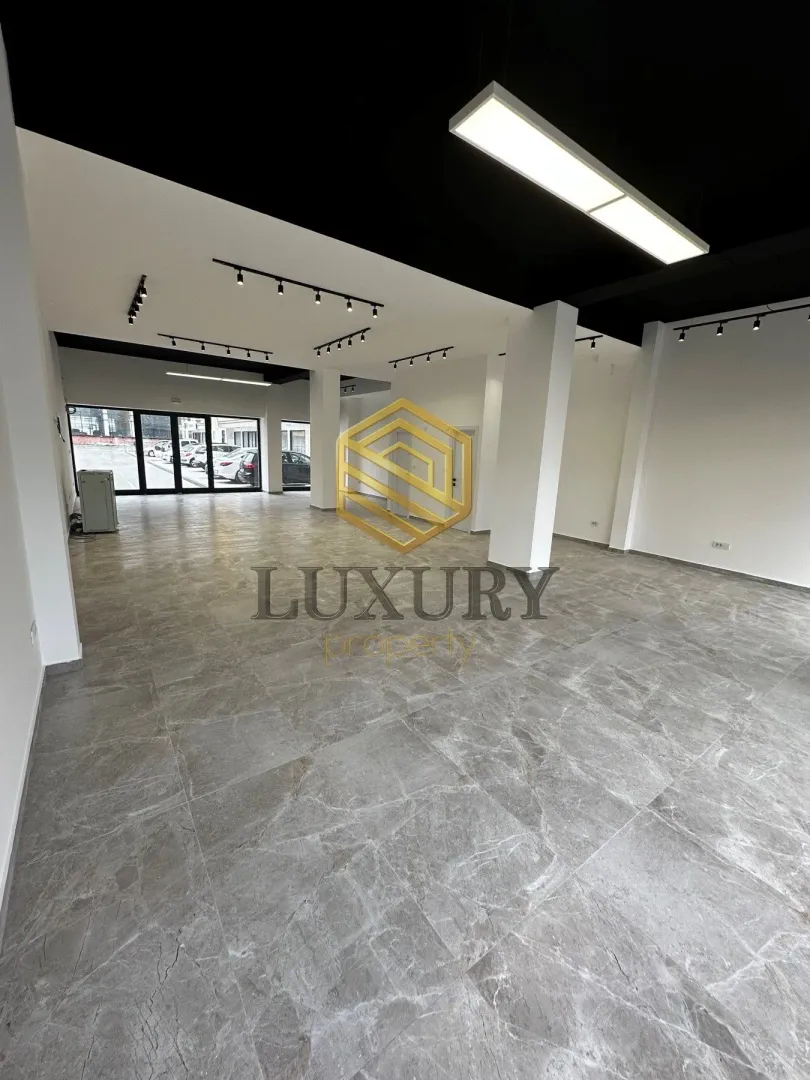Prodaja, poslovni prostor, 117m², Zabjelo, Podgorica
