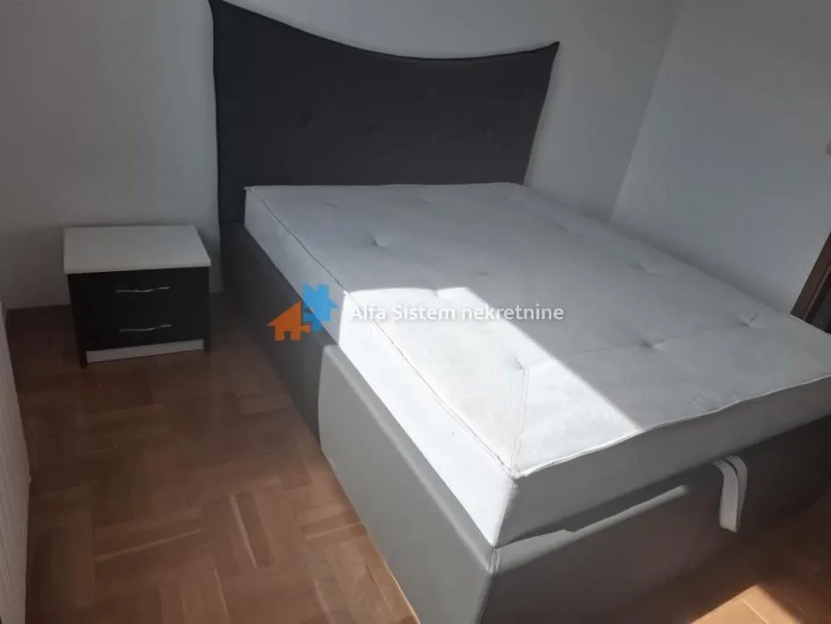Rent, three bedroom apartment, 64m², Centar Sve Podlokacije, Beograd