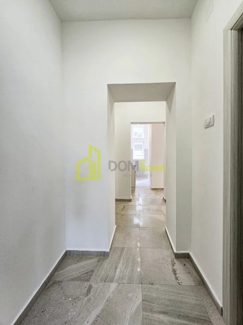 Rent, office space, 61m², Centar, Podgorica