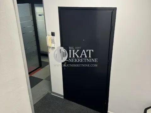 Sale, office space, 81m², Bezanijska Kosa 1, Bežanijska Kosa Sve Podlokacije - image 2