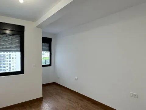Rent, two bedroom apartment, 64m², Podgorica, Crna Gora - image 5
