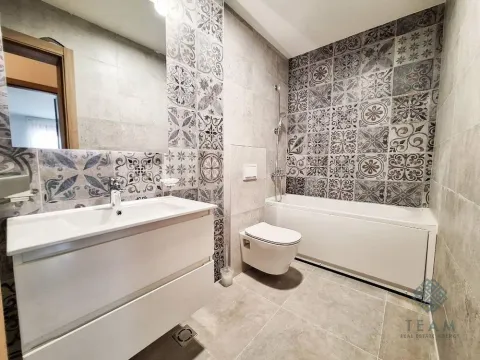 Izdavanje, četvorosoban stan, 136m², Master Kvart, Podgorica - image 10