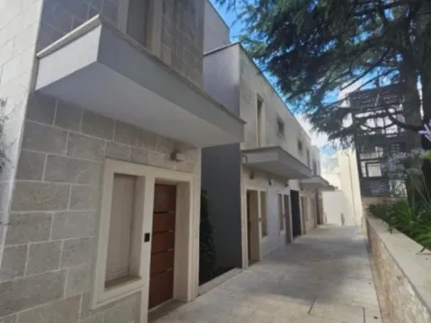 Sale, house, 108m², Kotor, Crna Gora - image 4