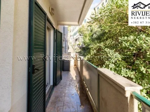 Sale, three bedroom apartment, 79m², Centar, Herceg Novi - image 12