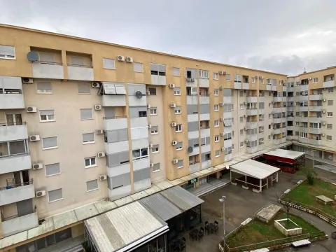 Rent, two bedroom apartment, 50m², Stari Aerodrom, Podgorica - image 10