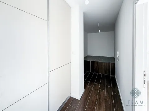 Prodaja, jednosoban stan, 52m², Tološi, Podgorica - image 6