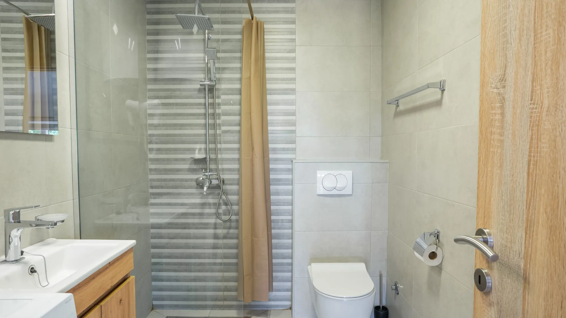 Rent, one bedroom apartment, 40m², Radanovići, Kotor