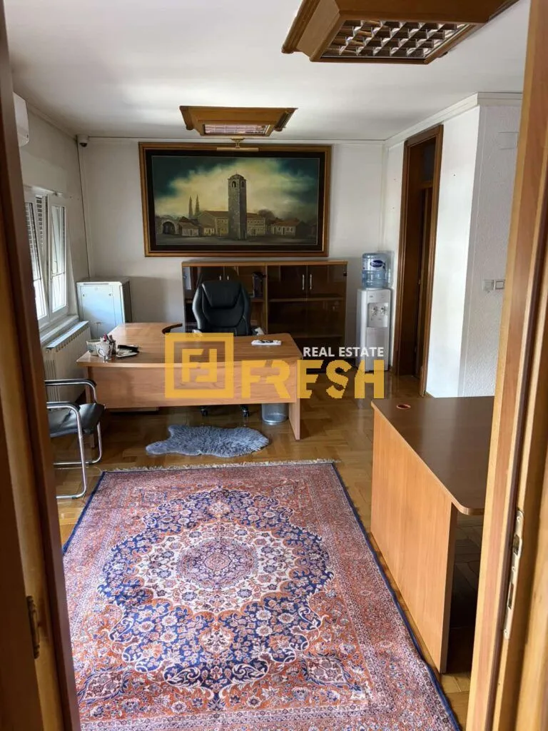 Rent, office space, 150m², Ljubović, Podgorica