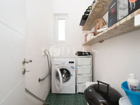 Izdavanje, kuća, 85m², Zagorič, Podgorica - image 7