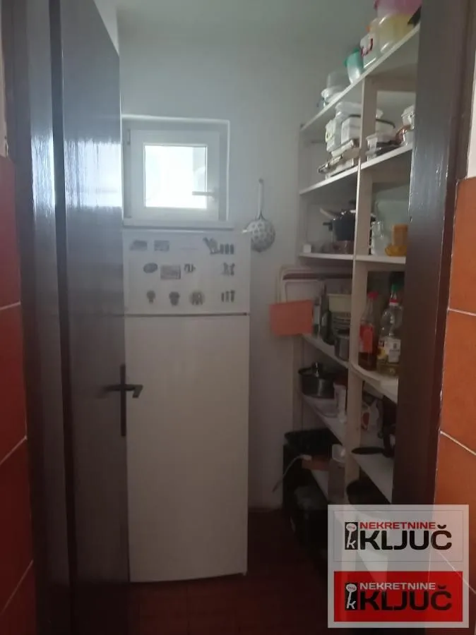 Prodaja, kuća, 101m², Sremska Kamenica, Petrovaradin