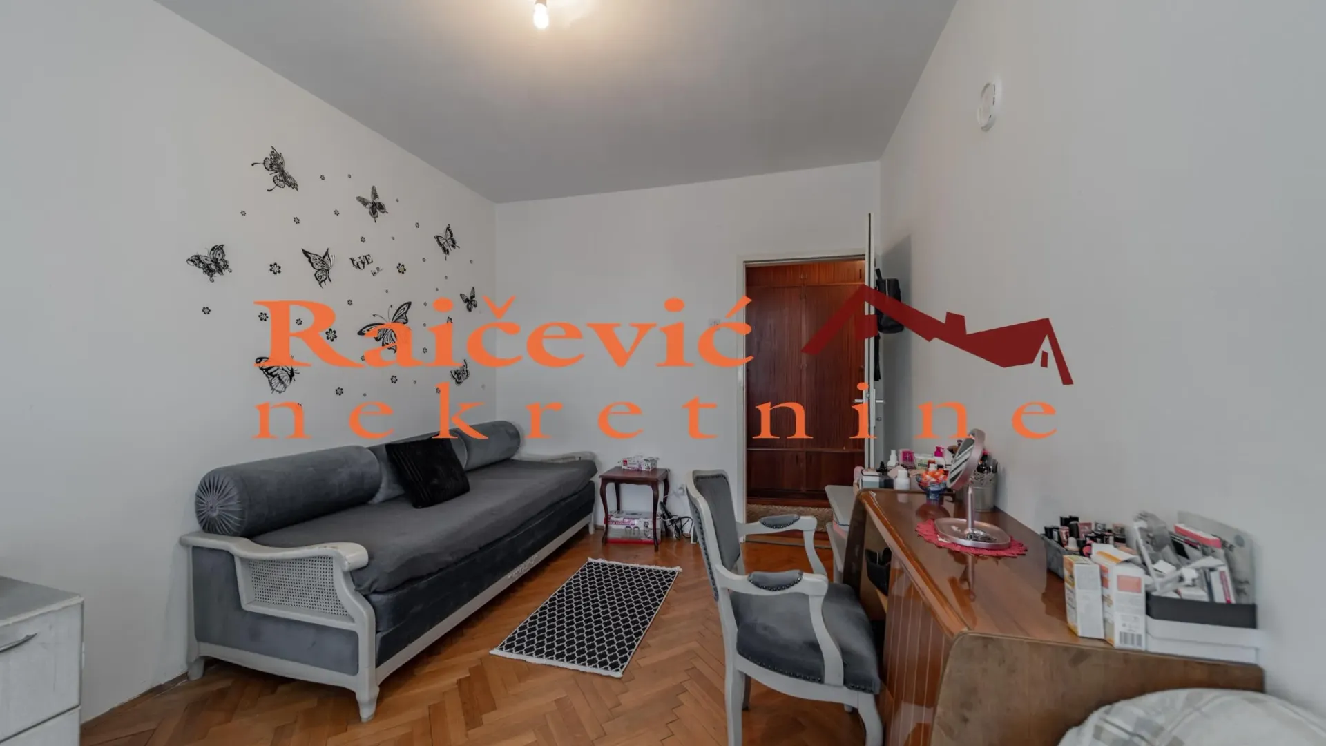 Izdavanje, trosoban stan, 88m², Voždovac, Voždovac Sve Podlokacije