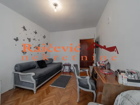 Izdavanje, trosoban stan, 88m², Voždovac, Voždovac Sve Podlokacije - image 10