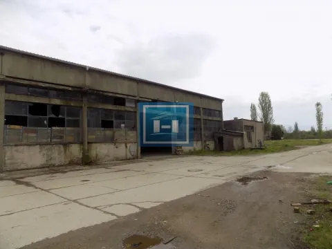 Prodaja, poslovni prostor, 1180m², Žabare, Paraćin - image 33