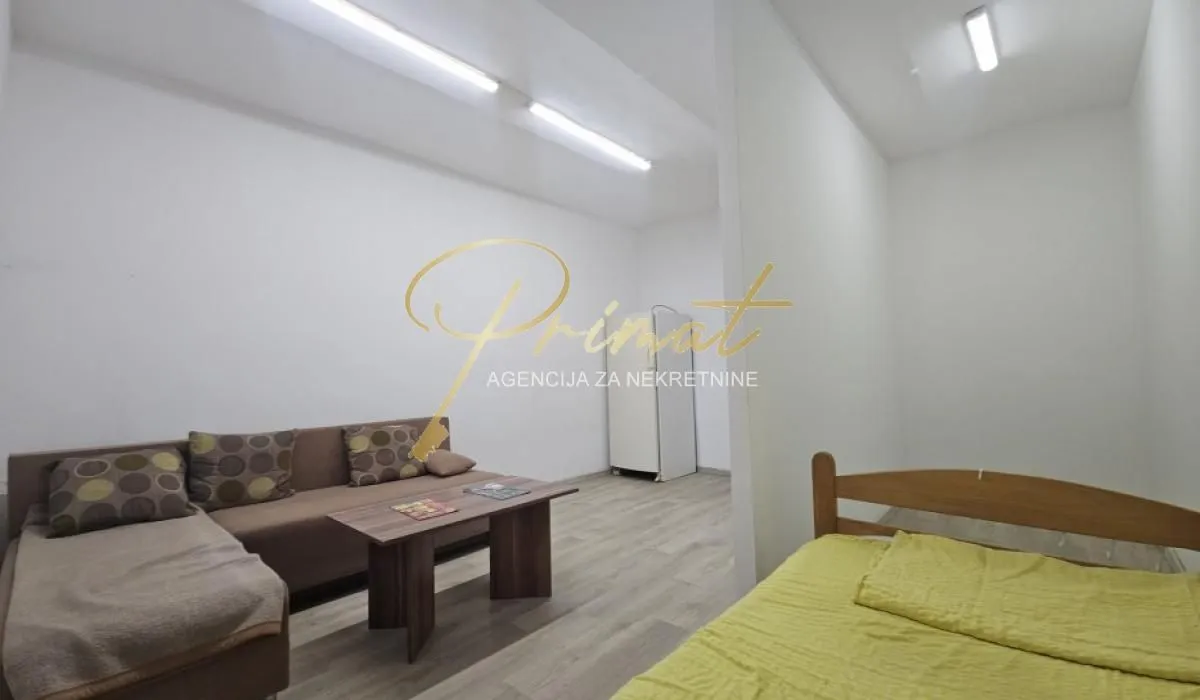 Prodaja, stan, 27m², Vračar Hram, Vračar Sve Podlokacije