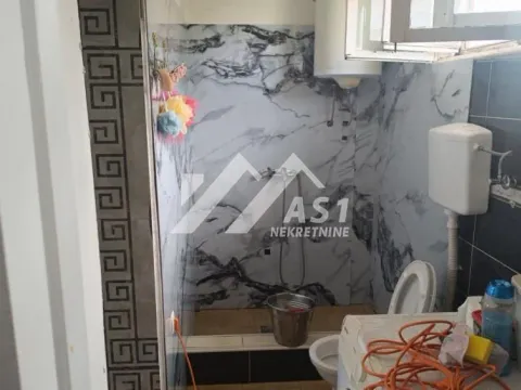 Izdavanje, kuća, 250m², Veternik, Novi Sad Sve Podlokacije - image 7