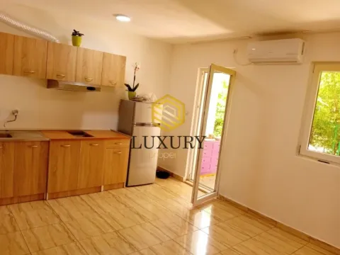 Izdavanje, jednosoban stan, 50m², Zabjelo, Podgorica - image 5