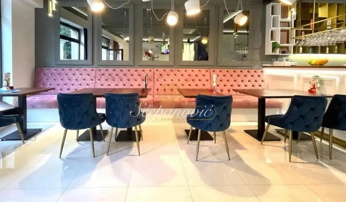 Sale, office space, 205m², Centar, Novi Sad