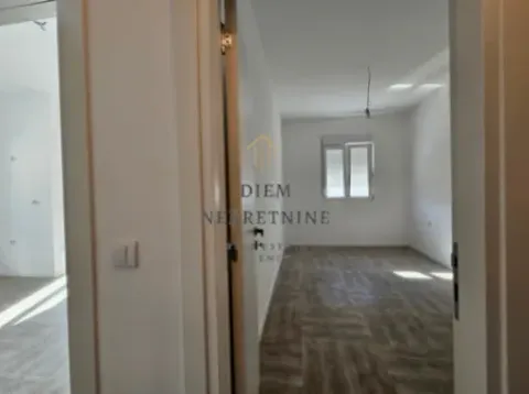 Rent, one bedroom apartment, 43m², Ilino, Bar - image 11