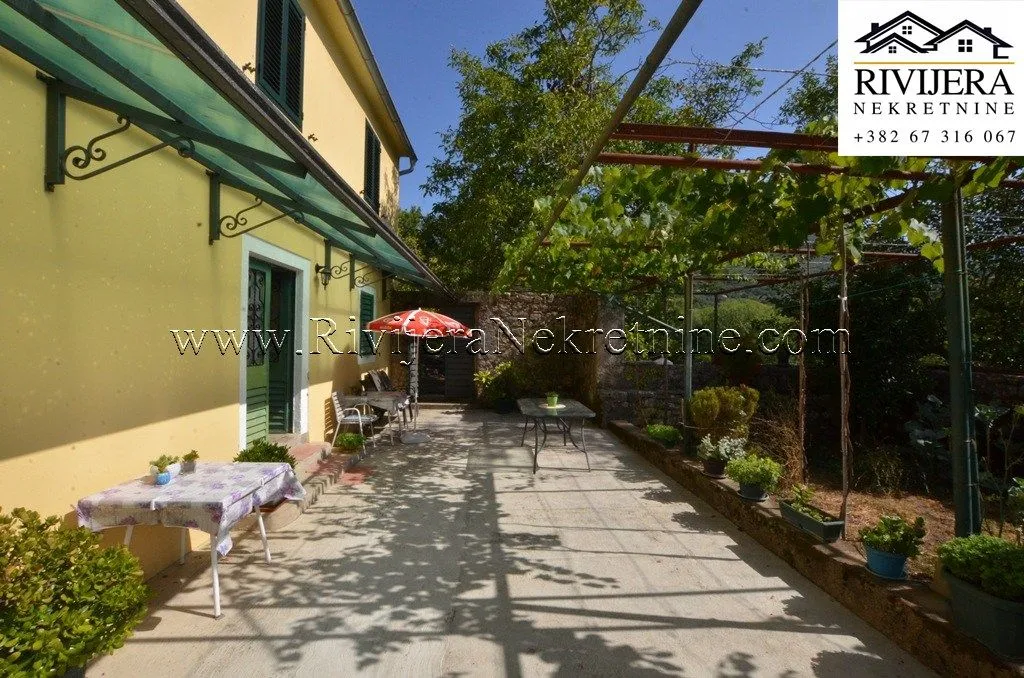Prodaja, kuća, 176m², Centar, Herceg Novi