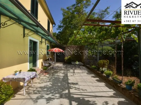 Sale, house, 176m², Centar, Herceg Novi - image 11