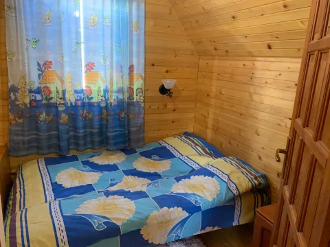 Izdavanje, kuća, 75m², Centar, Žabljak - image 3