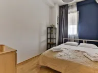Izdavanje, dvosoban stan, 60m², Budva, Crna Gora - image 1