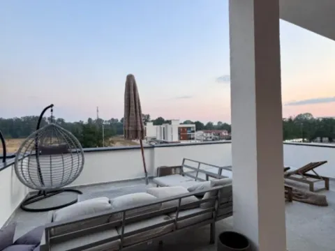 Prodaja, dvosoban stan, 150m², Velika Plaža, Ulcinj - image 2