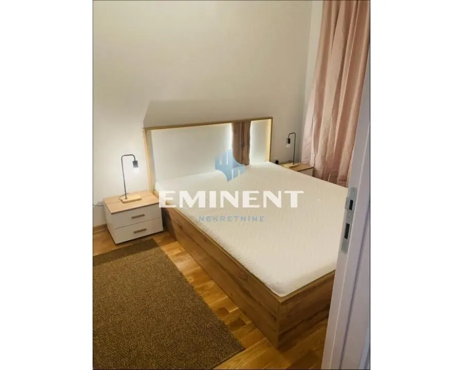 Izdavanje, dvosoban stan, 43m², Tašmajdan, Palilula Sve Podlokacije