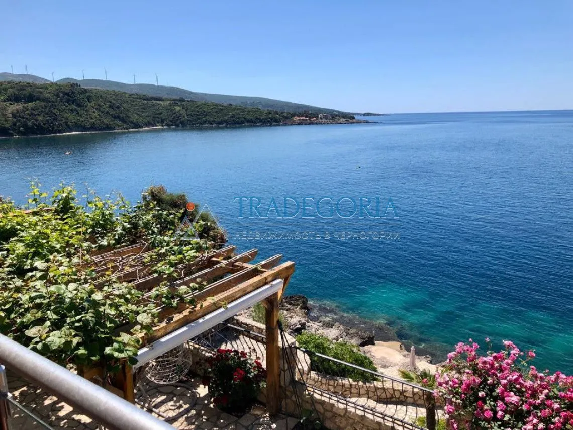 Prodaja, dvosoban stan, 89m², Dobra Voda, Bar