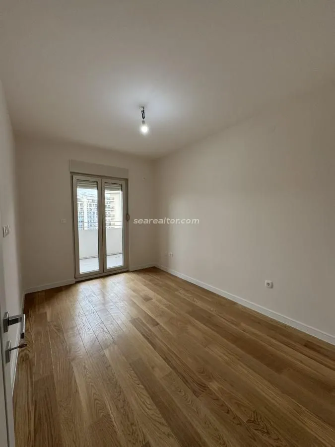 Izdavanje, jednosoban stan, 49m², Podgorica, Crna Gora