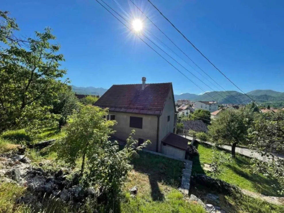 Prodaja, kuća, 100m², Cetinje, Crna Gora