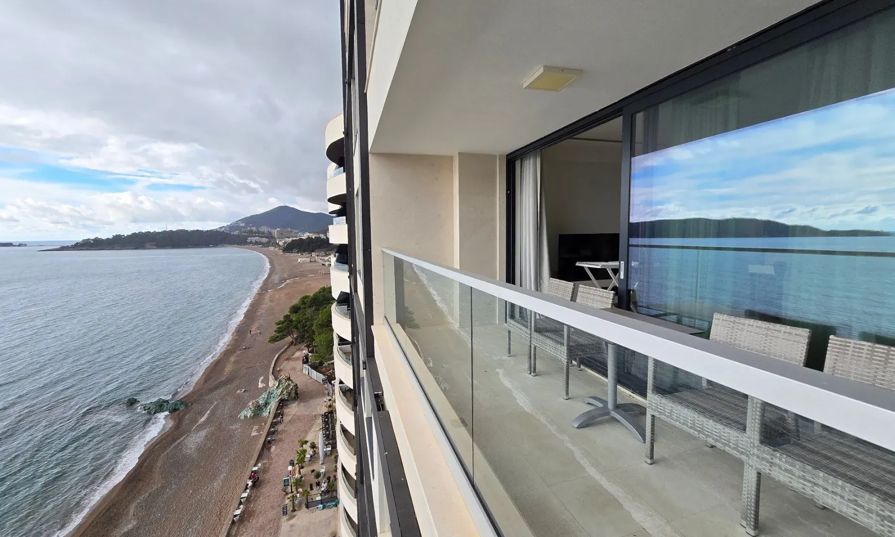 Sale, two bedroom apartment, 75m², Rafailovići, Budva