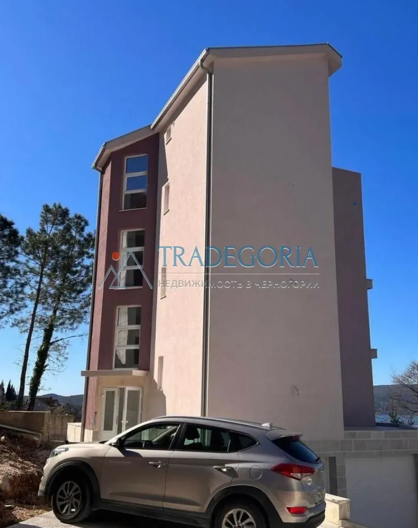 Prodaja, dvosoban stan, 71m², Tivat, Crna Gora