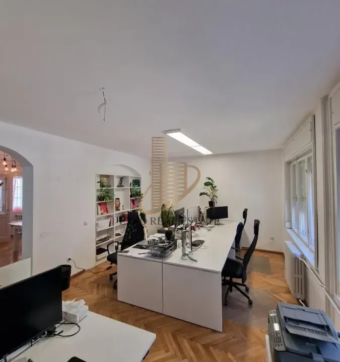 Rent, office space, 227m², Sajmište, Novi Sad