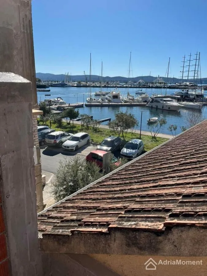 Prodaja, kuća, 105m², Donja Lastva, Tivat